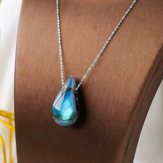 Labradorite Mermaid’s Tear Necklace