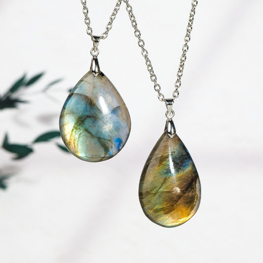 Labradorite Dewdrop Necklace