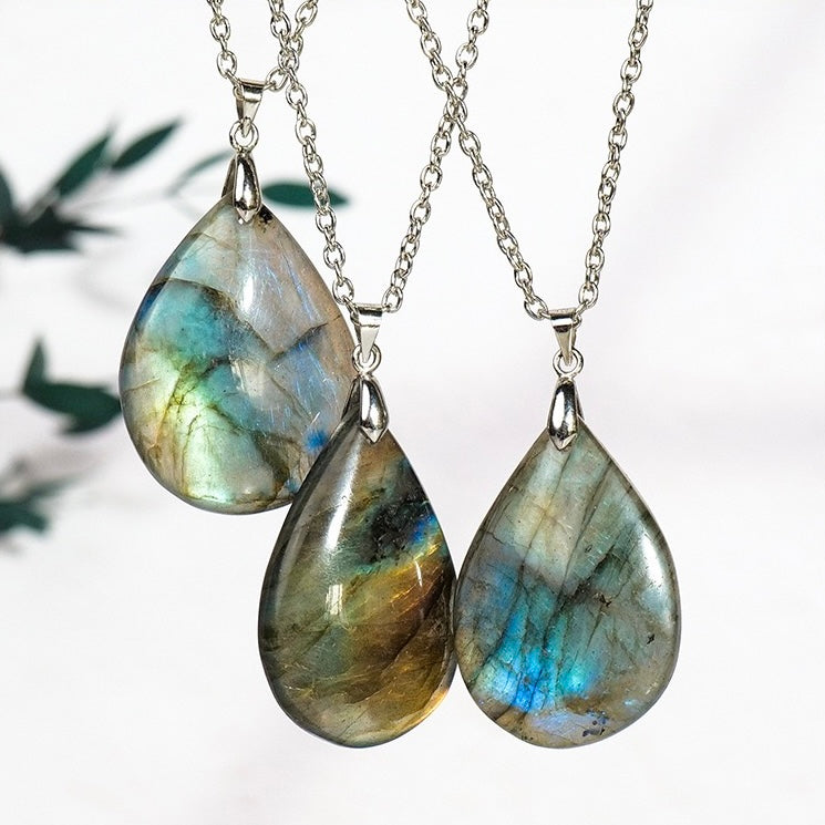 Labradorite Dewdrop Necklace
