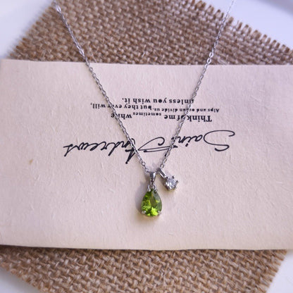 Peridot Teardrop Necklace (925 Sterling Silver)
