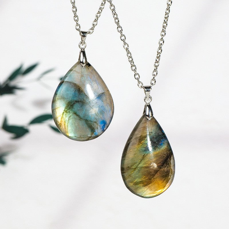 Labradorite Dewdrop Necklace