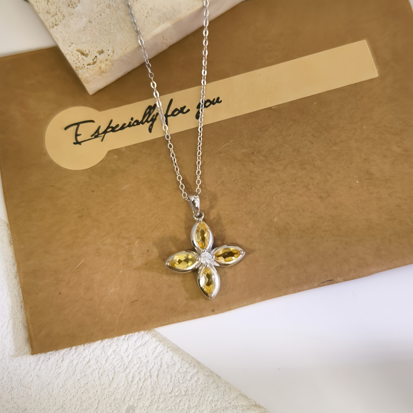 Citrine Clover Necklace (925 Sterling Silver)
